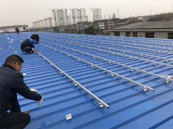 成人看片APP免费屋面使用手机看片网址有哪些优点